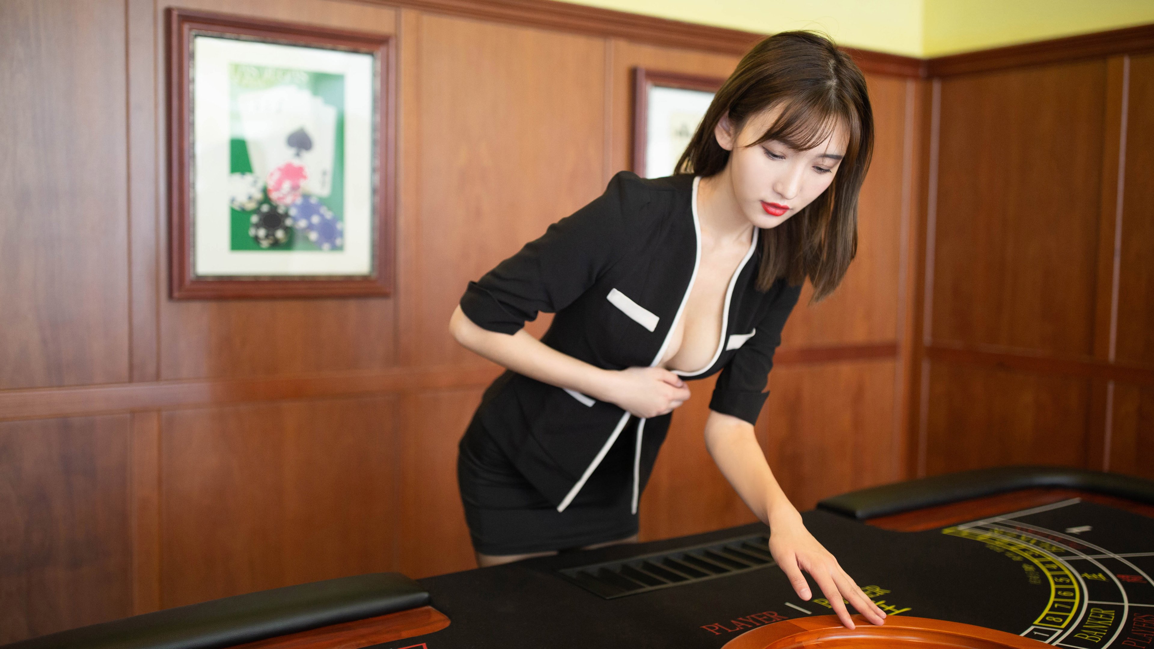 “中超俱乐部签订战略合作协议，推动联赛国际化”，中超的俱乐部