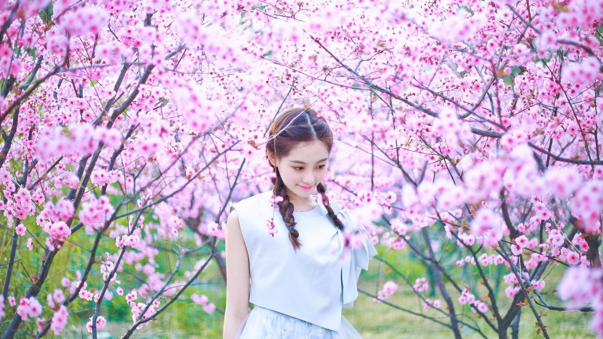 乐鱼电竞在线平台-内马尔在美洲杯期间为队友加油，展现团队精神，内马尔拿过美州杯冠军吗