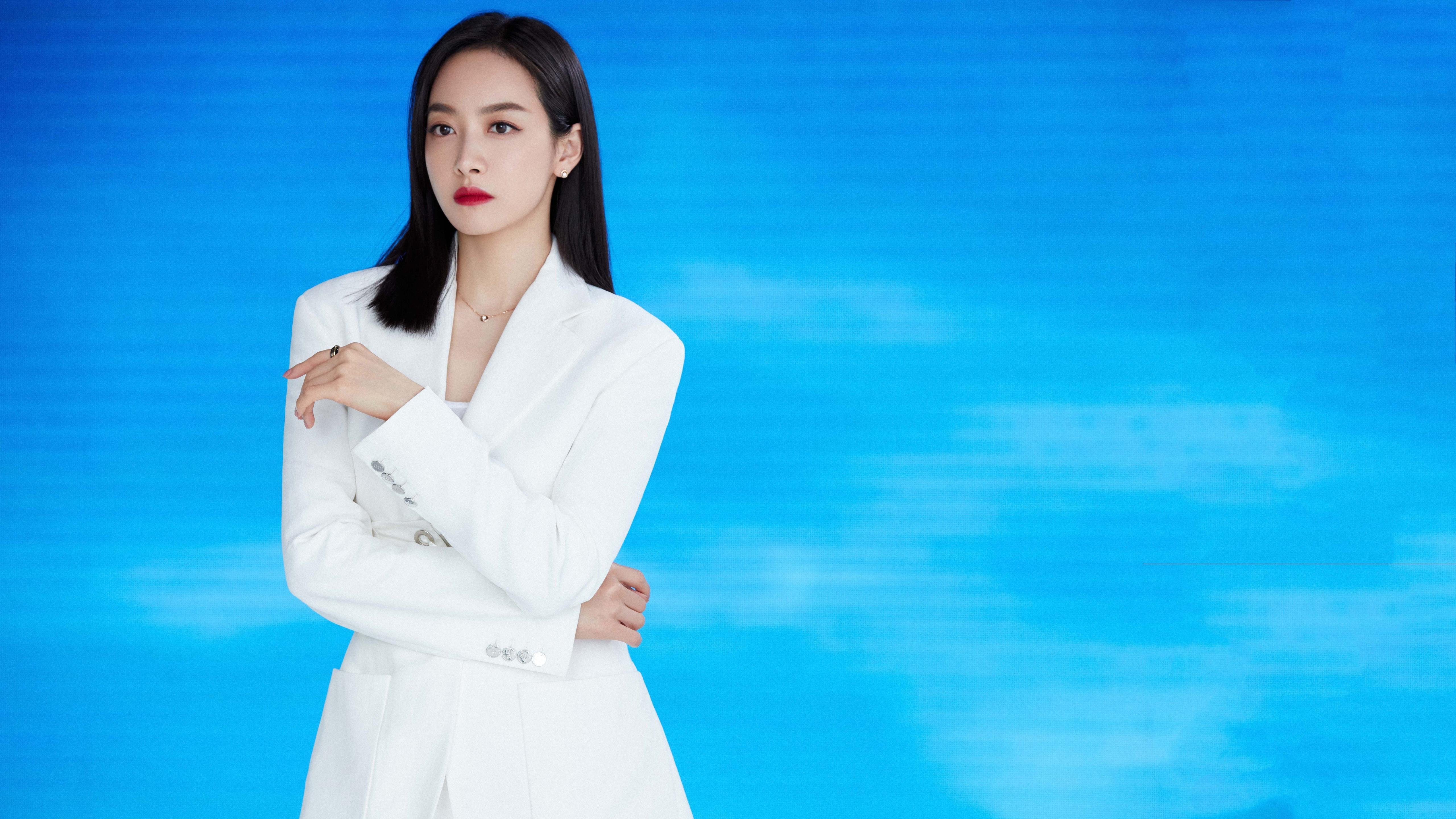 下载乐鱼体育APP-欧国联赛场上风云变幻，球迷情绪高涨，欧国联赛比赛结果