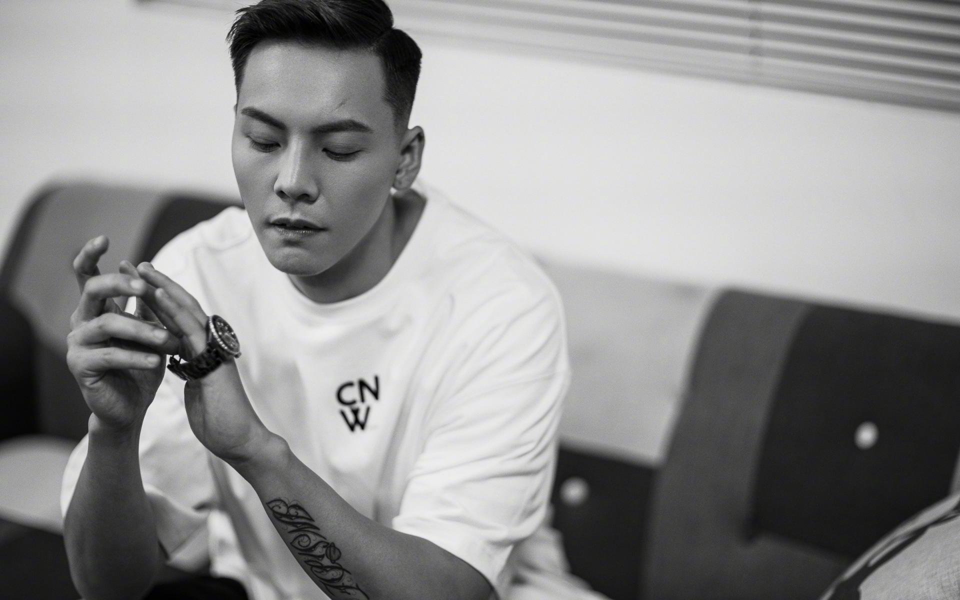 中小学体育教师职业发展现状及对策,中小学体育教师的专业素养