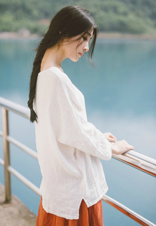 拜仁慕尼黑领跑德甲，冠军在望