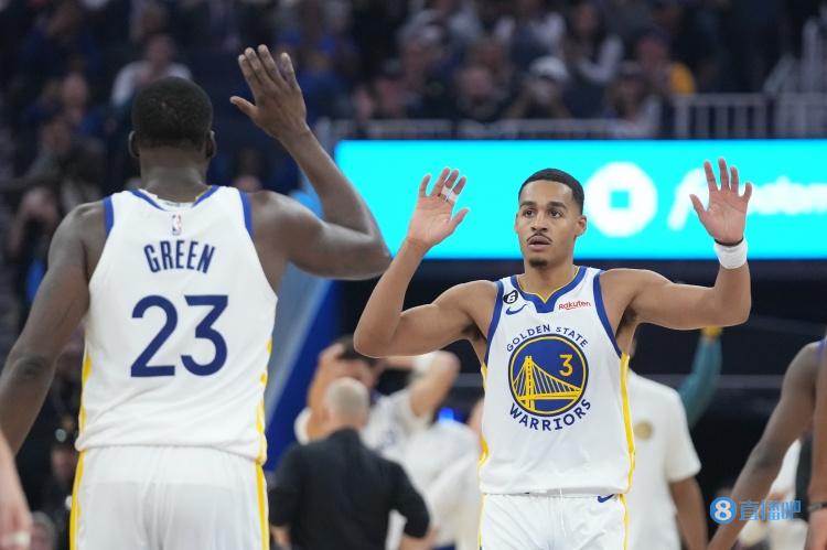 乐鱼体育：勇士队训练营：桑托斯表示将提升防守积极性